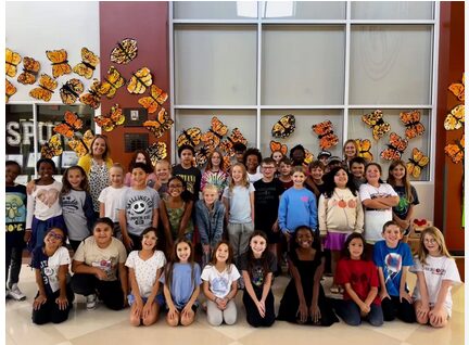 The U.S. organization TeachHeart shares teaching materials with us